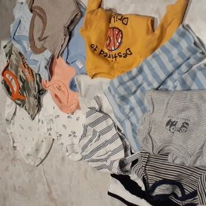NB & 0-3 Month Boys Lot